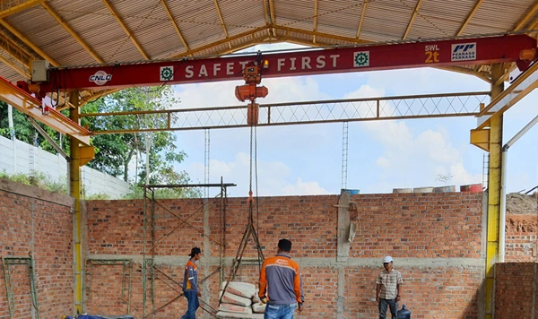 Jual Hoist Crane Jambi Bergaransi: Spesialis Fabrikasi & Konstruksi Baja