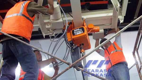 pemeriksaan dan perbaikan pesawat angkat hoist crane atau overhead crane single girder atau double girder