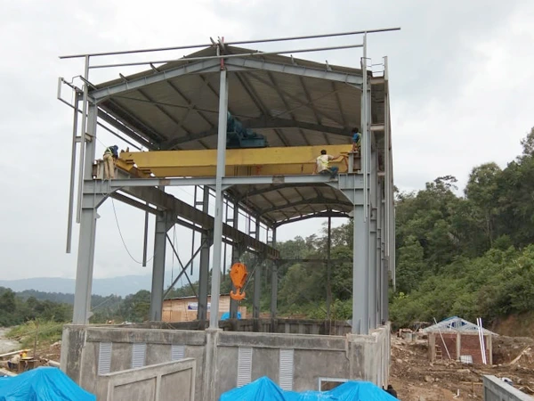 proses instalasi bangunan baja dan overhead crane