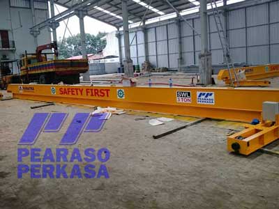 Proses Fabrikasi Girder Crane Konstruksi Baja oleh Pearaso Perkasa